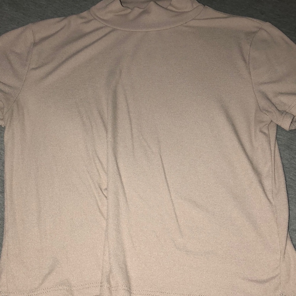 Crop tee